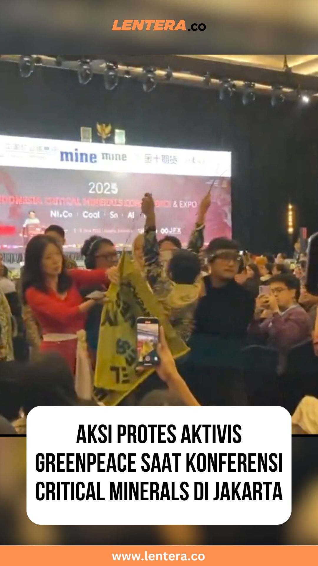 Aksi Protes Aktivis Greenpeace saat Konferensi Critical Minerals di Jakarta